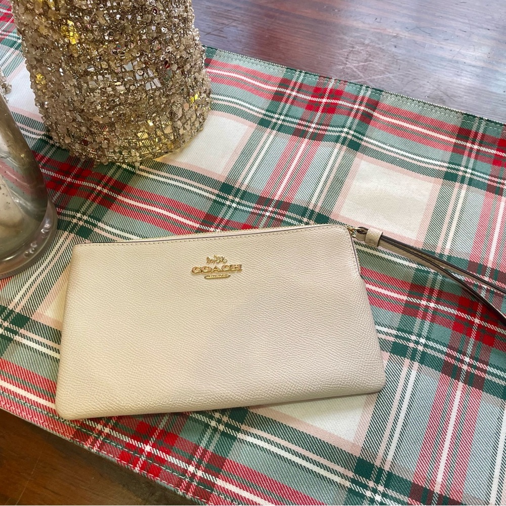 Coach Ivory Wristlet Clutch